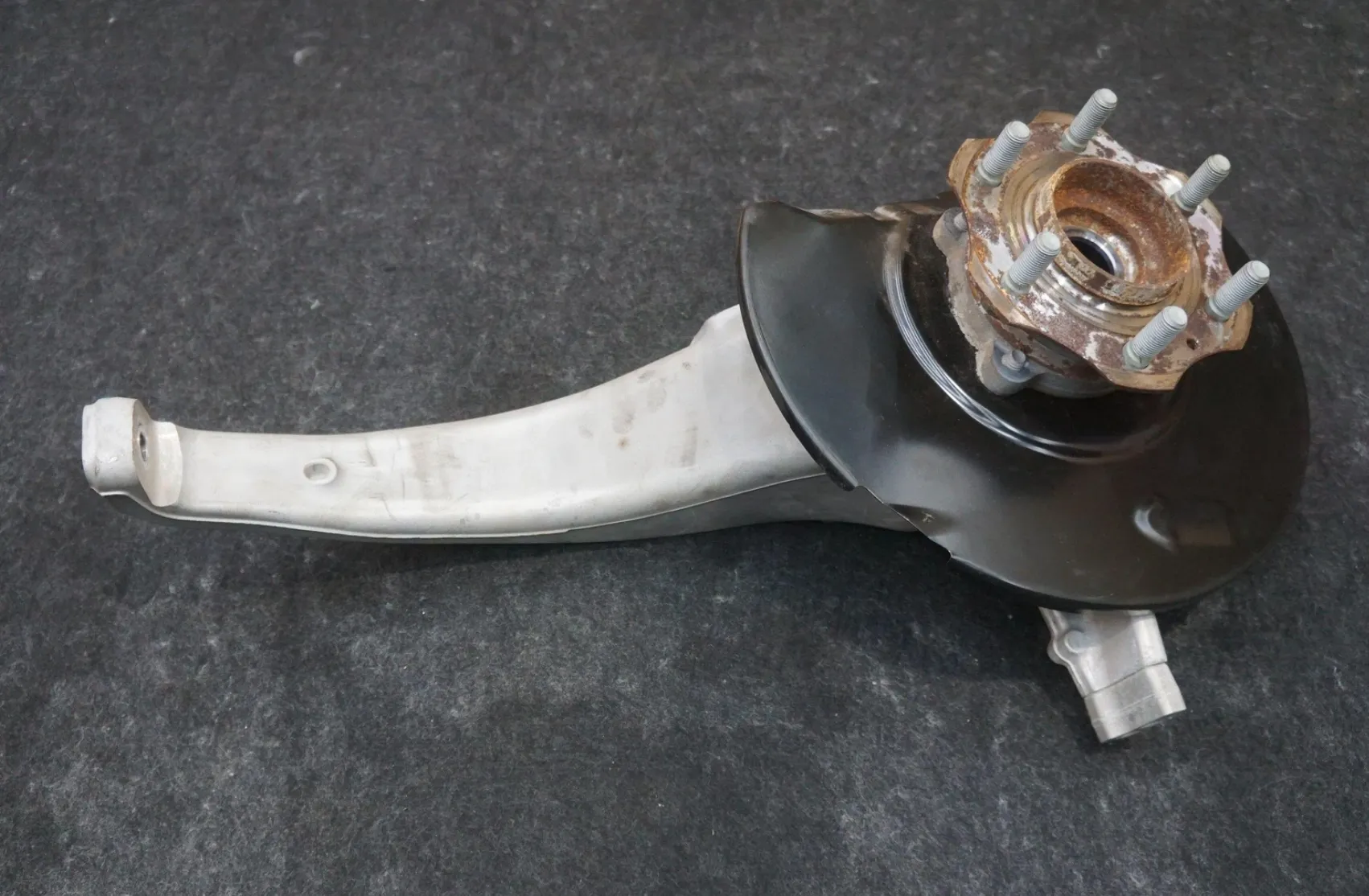 1250315-00-E Передній поворотний кулак у зборі — права сторона FRONT KNUCKLE ASSEMBLY – RIGHT HAND