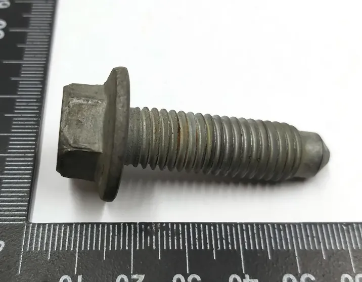 1089657-00-C Болт М12х35 BOLT