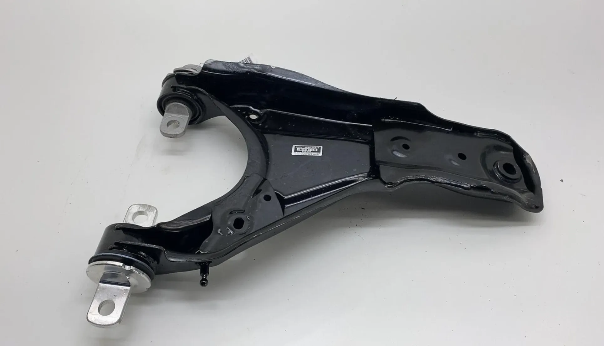 1250426-00-C Верхній задній важіль підвіски в зборі права сторона REAR UPPER ARM ASSEMBLY – RIGHT HAND