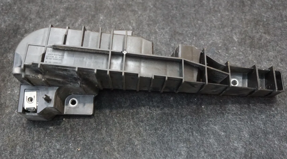 1816601-00-C Заднє посилення порога-ступені — ліва сторона REAR ROCKER STEP REINFORCEMENT – LEFT HAND