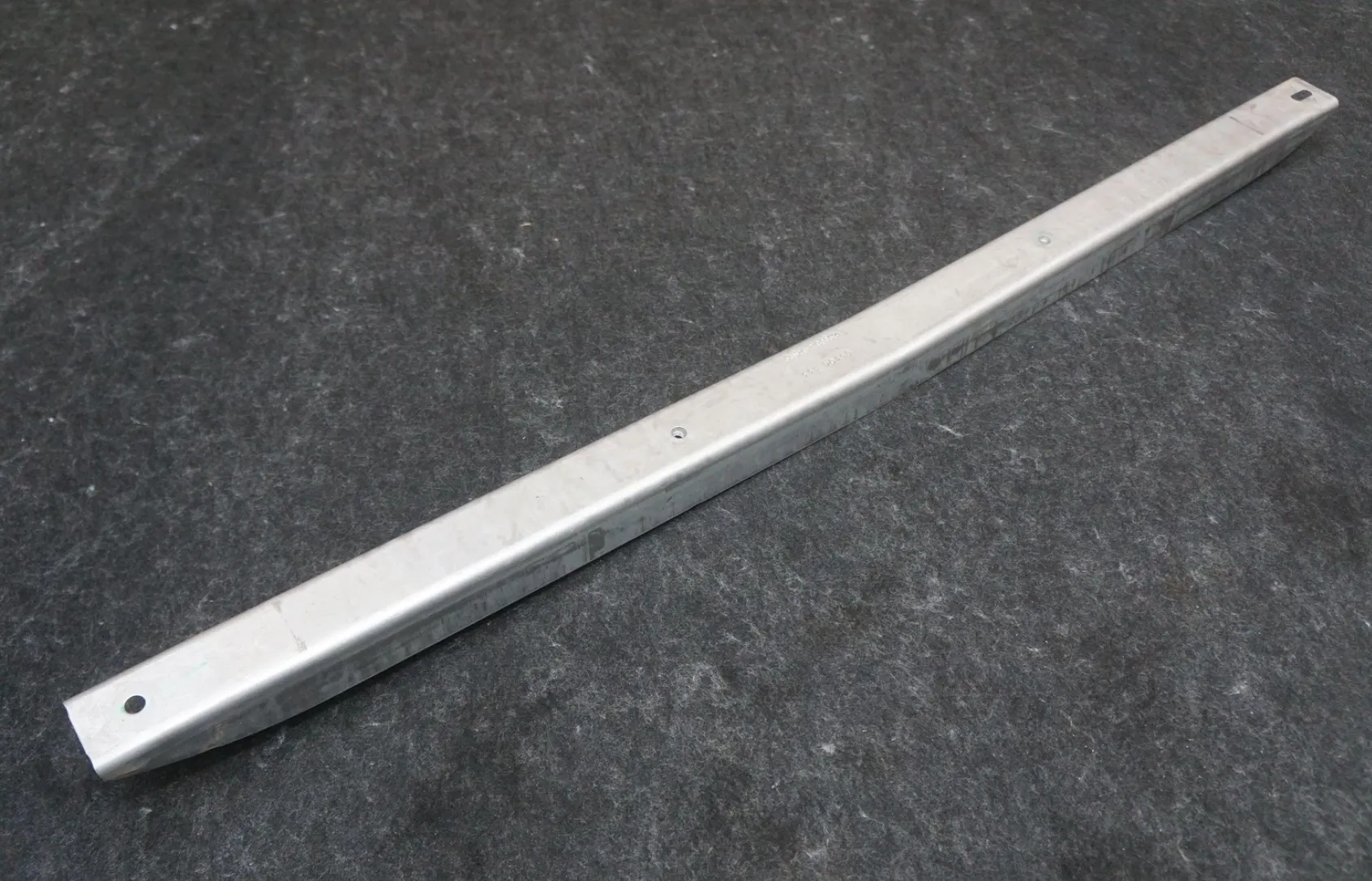 1878860-00-D Нижня поперечина корпусу (кузова) в зборі
 LOWER TUB CROSSMEMBER ASSEMBLY