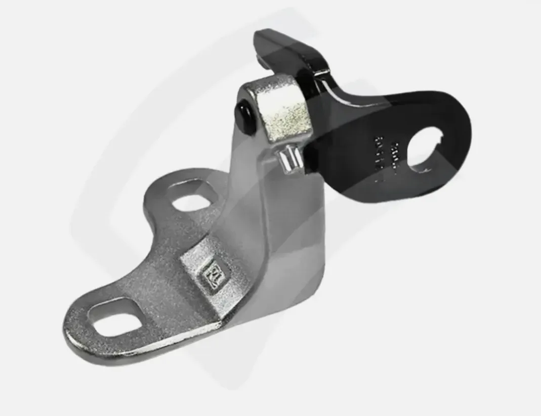 1801463-ST-A Нижня петля задніх дверей ліва DOOR HINGE – REAR – LOWER – LEFT HAND
