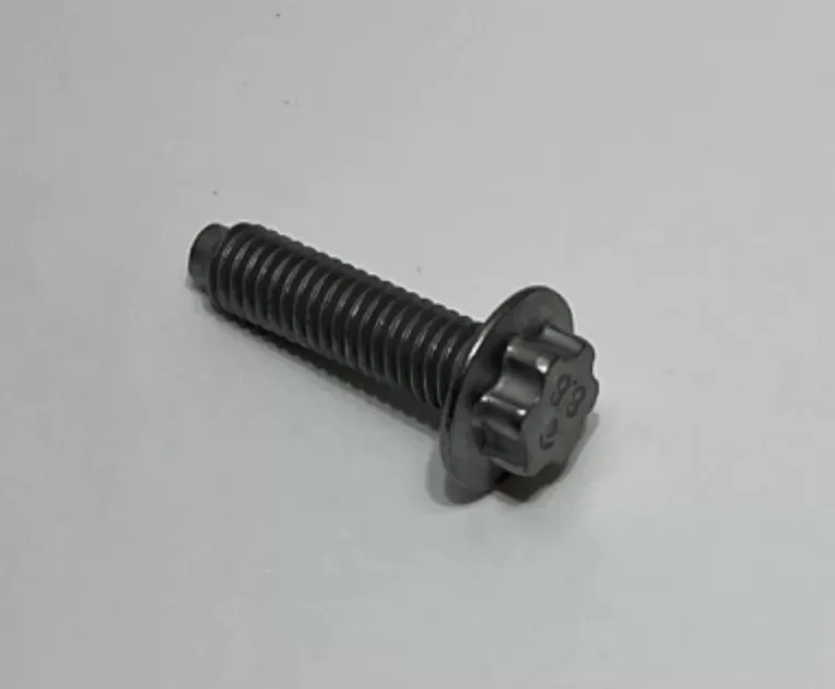 1100020-00-A Болт М6-10Х23 BOLT