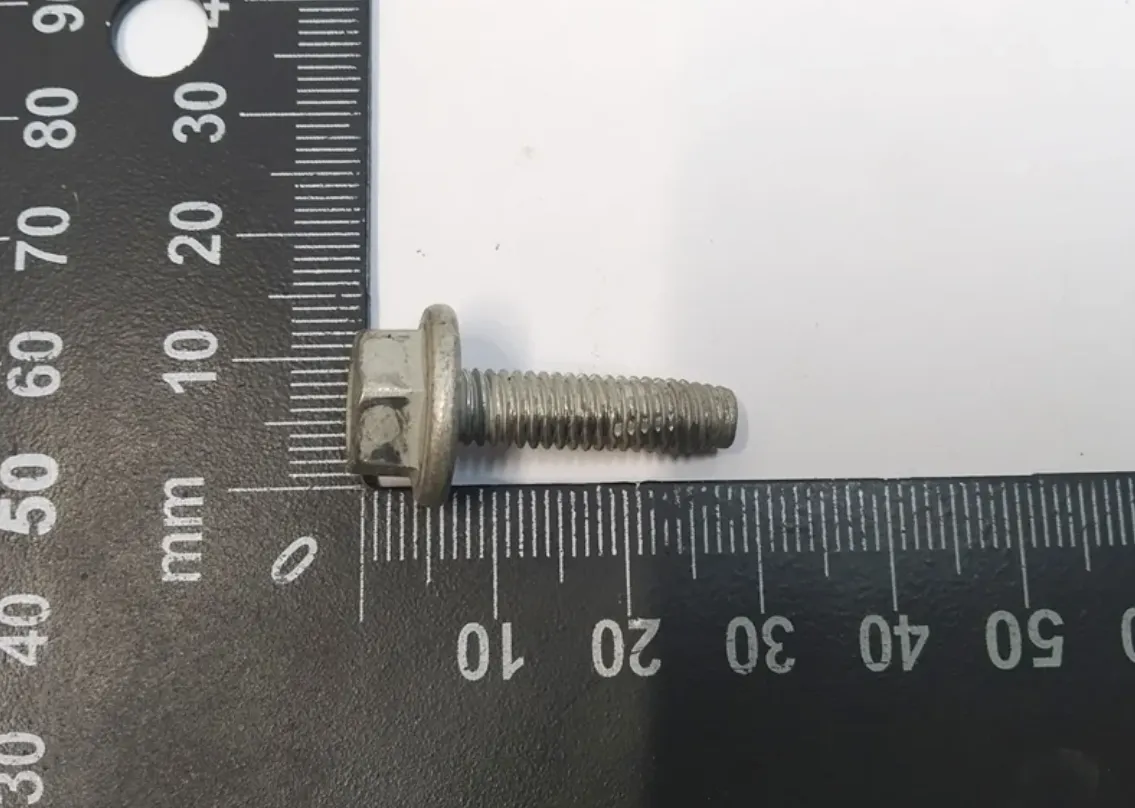 1128091-00-B Гвинт HF M6×22 сталь покриття SNZN з фіксатором PTC T2000 SCREW