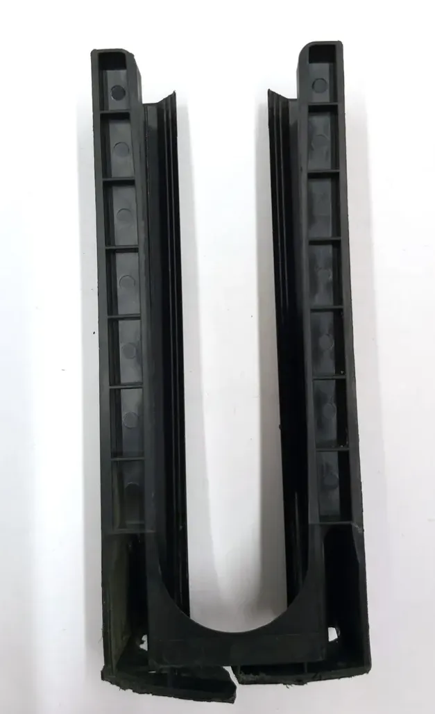 1551555-00-C Кришка рейки першого ряду сидінь FIRST ROW TRACK COVER