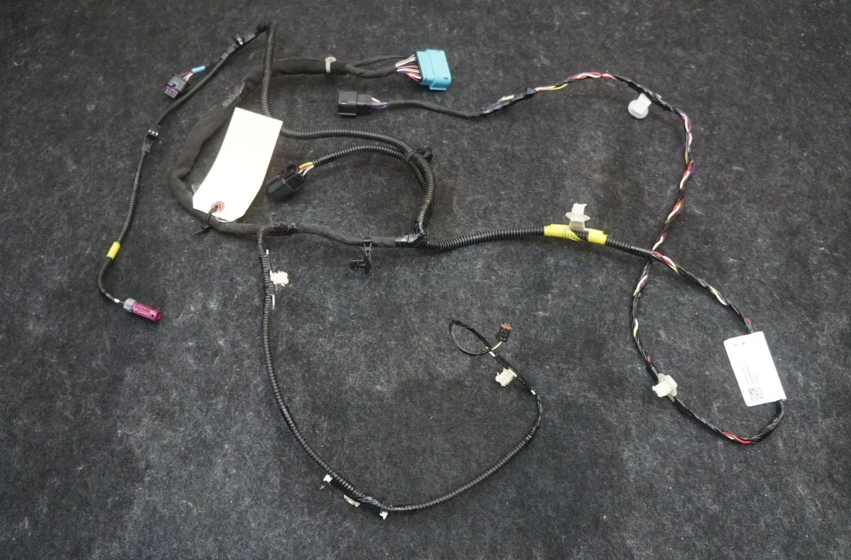 1682243-00-F Жгут проводки задньої двері (кришки багажника) HARNESS-TAILGATE
