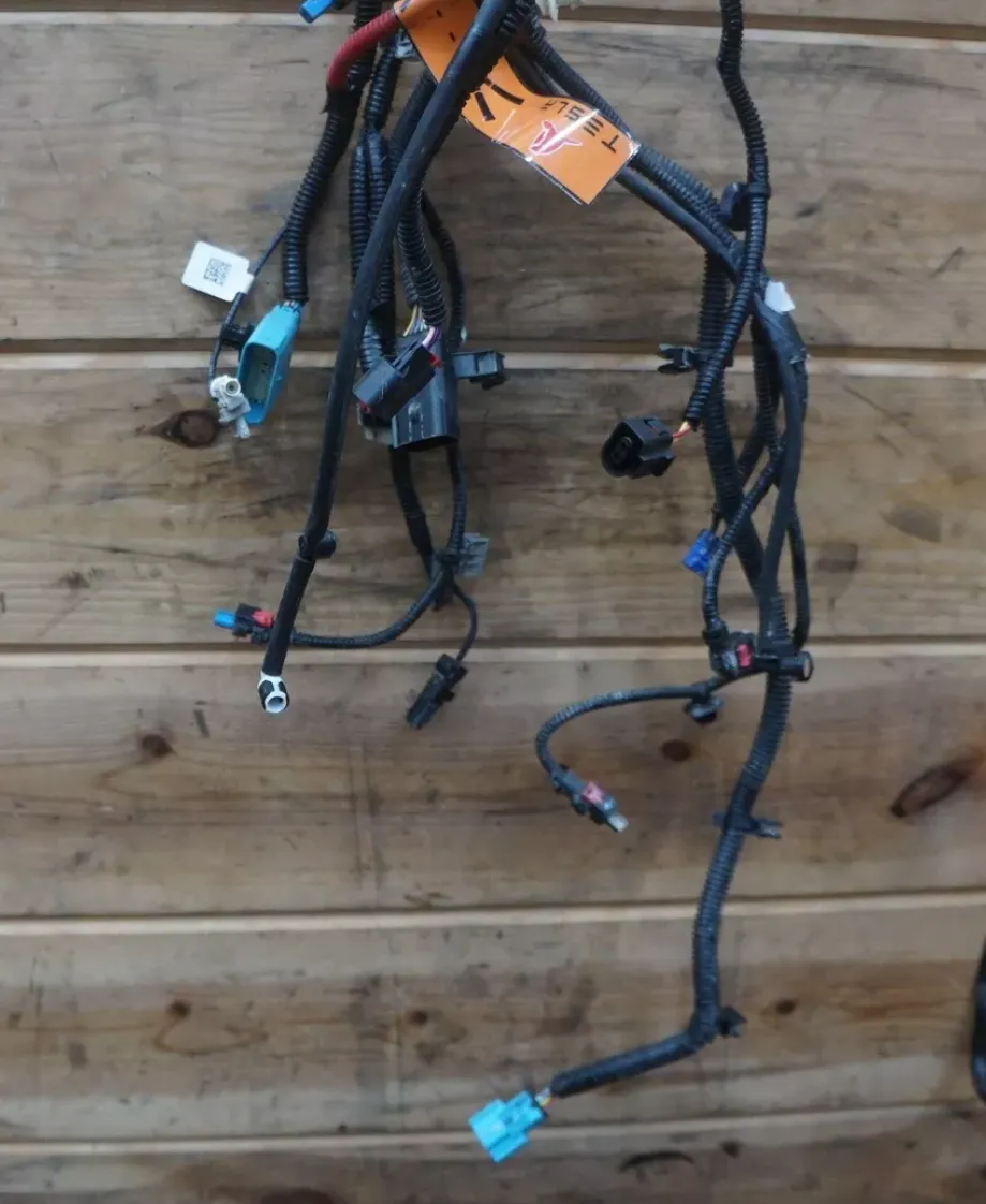1812970-00-H Жгут правого переднього багажника HARNESS-RIGHT FRUNK
