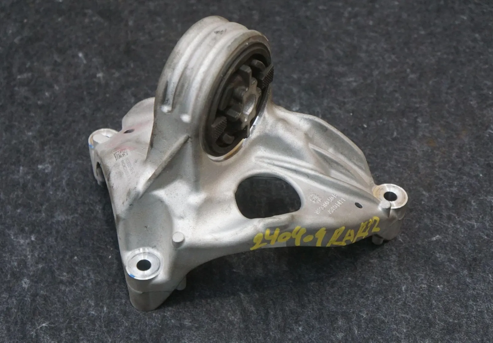 1923000-00-C Кріплення інвертора INVERTER MOUNT