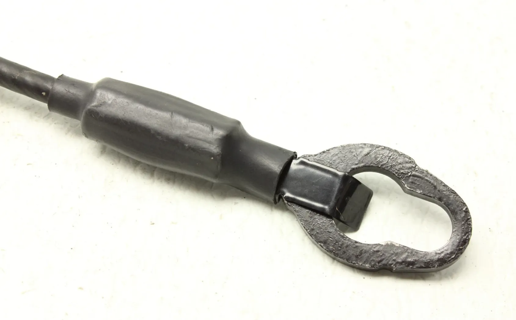 1916757-00-D Тросовий тримач заднього борту TAILGATE – CABLE STRAP