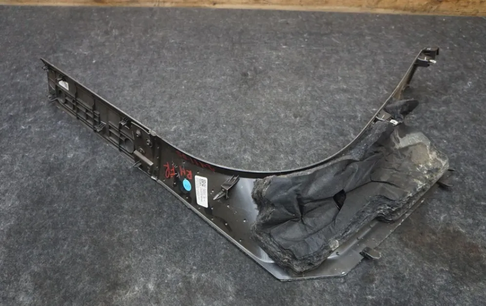 1905504-00-F Оздоблення нижньої частини передньої правої стійки (A-подібної) A-PILLAR LOWER TRIM RIGHT