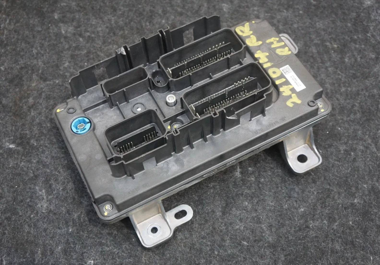 1810836-13-D Контролер середньої напруги — задній MID VOLTAGE REAR CONTROLLER