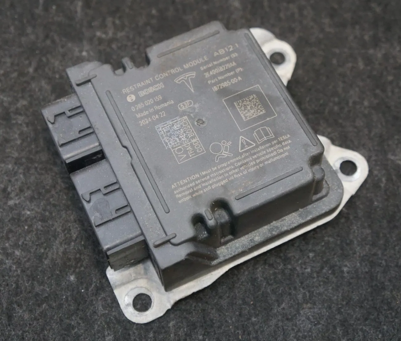 1872985-00-A Блок керування подушками безпеки (RCM) – AB 12.1 – IP67 RCM – AB 12.1 – IP67