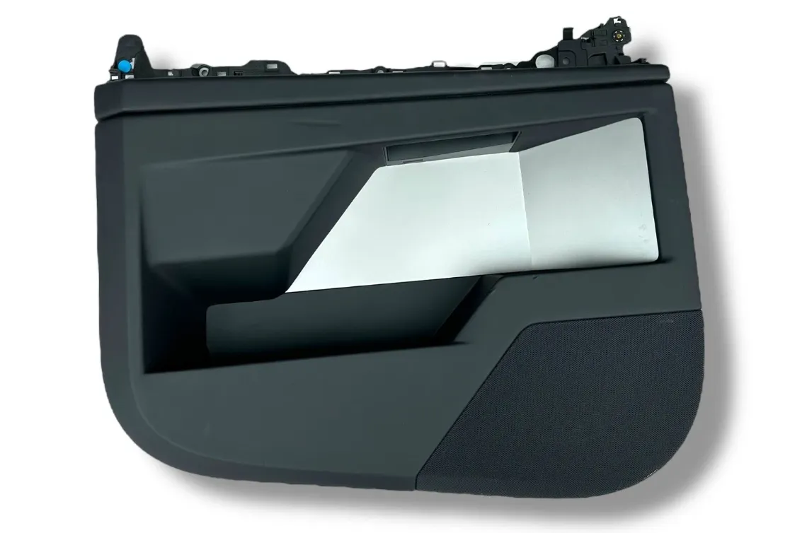 1799805-93-D Обшивка дверей передня — ліва сторона DOOR TRIM FRONT – LEFT HAND