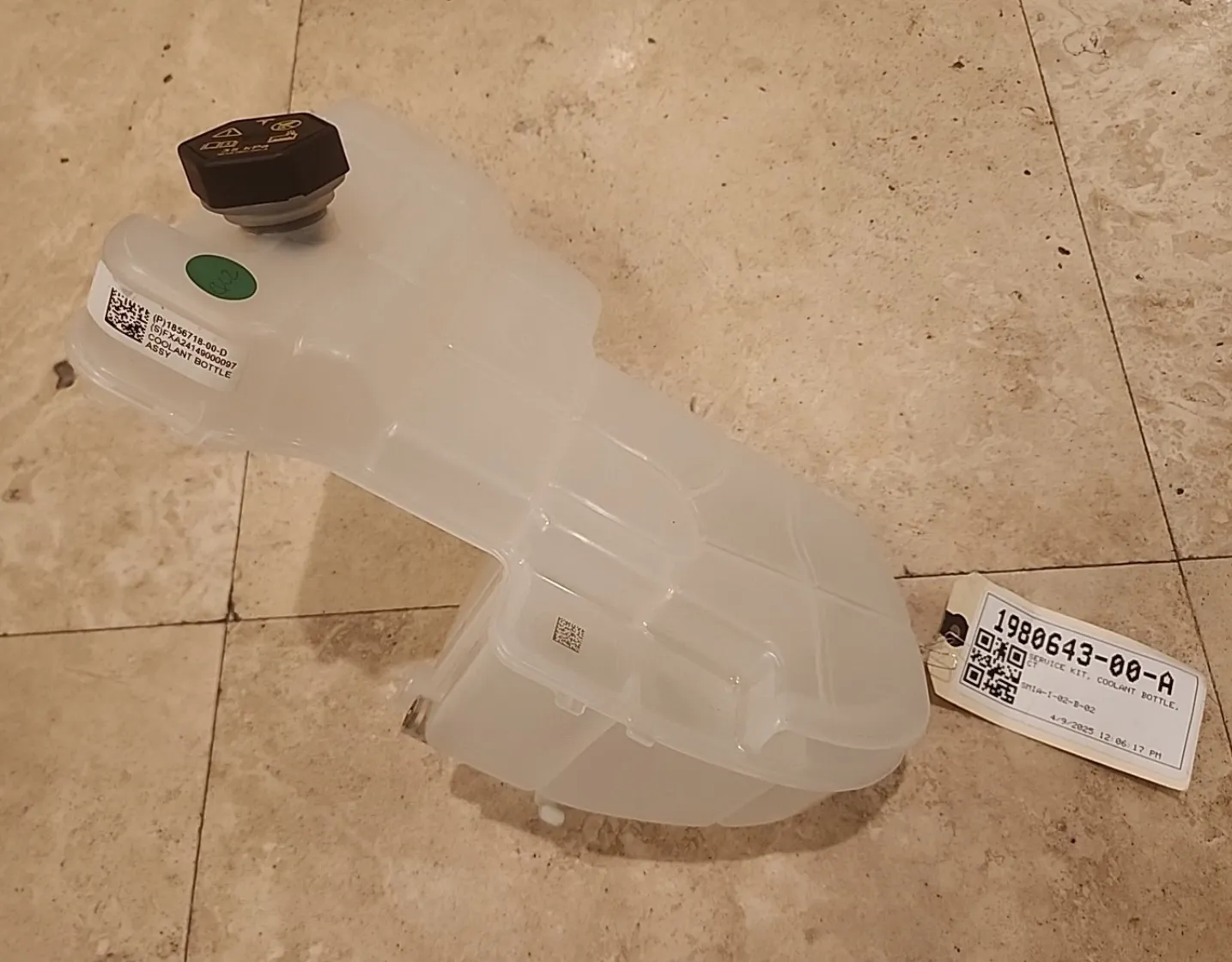 1980643-00-A Сервісний комплект — бак охолоджуючої рідини SERVICE KIT- COOLANT BOTTLE