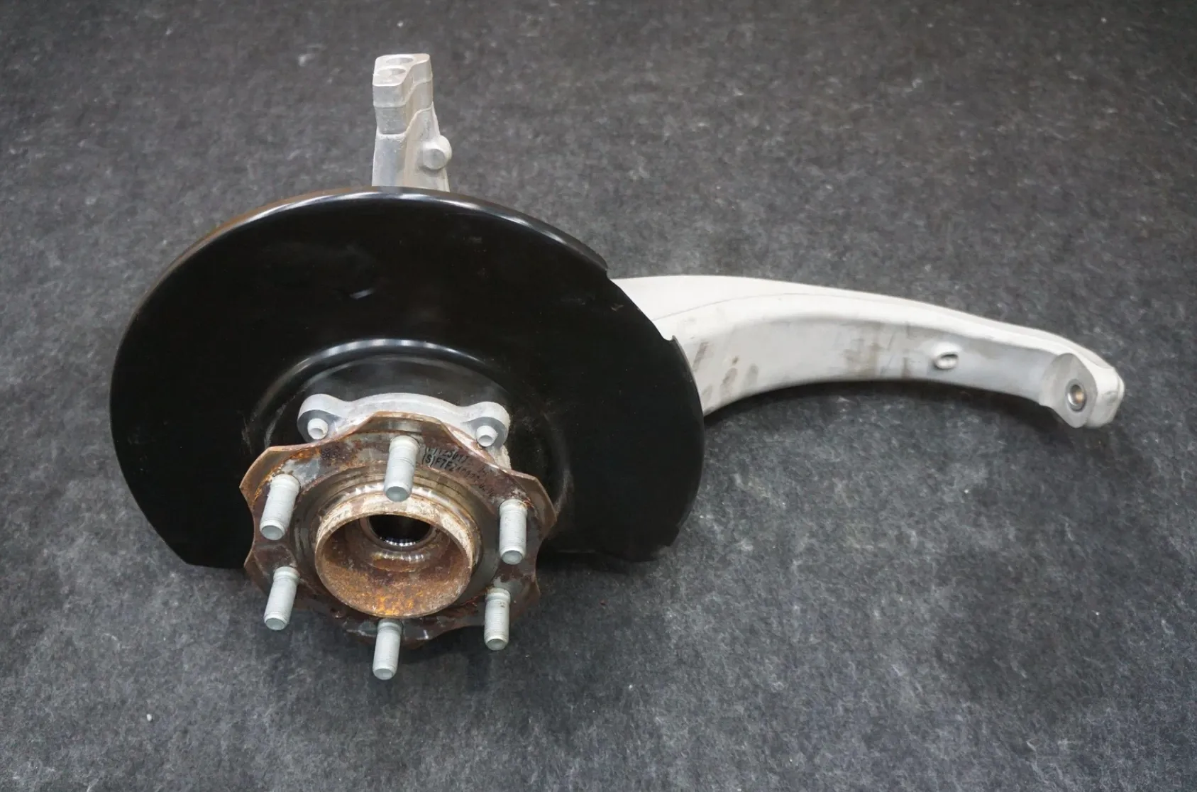 1250315-00-E Передній поворотний кулак у зборі — права сторона FRONT KNUCKLE ASSEMBLY – RIGHT HAND