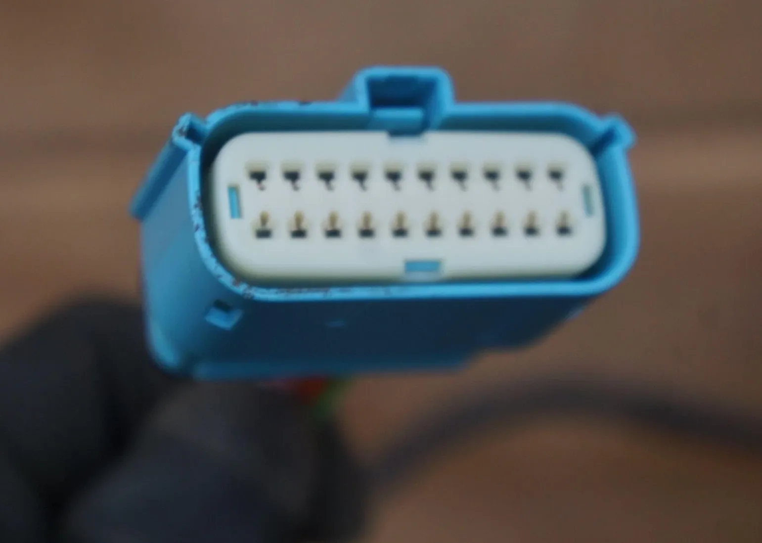 1682234-00-H Жгут — ліва бічна збірка HARNESS-LEFT HAND SIDE ASSEMBLY