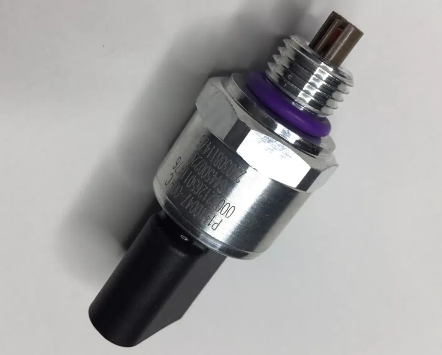 1510047-00-D Датчик тиску і температури високого тиску PRESSURE TEMPERATURE SENSOR – HIGH PRESSURE