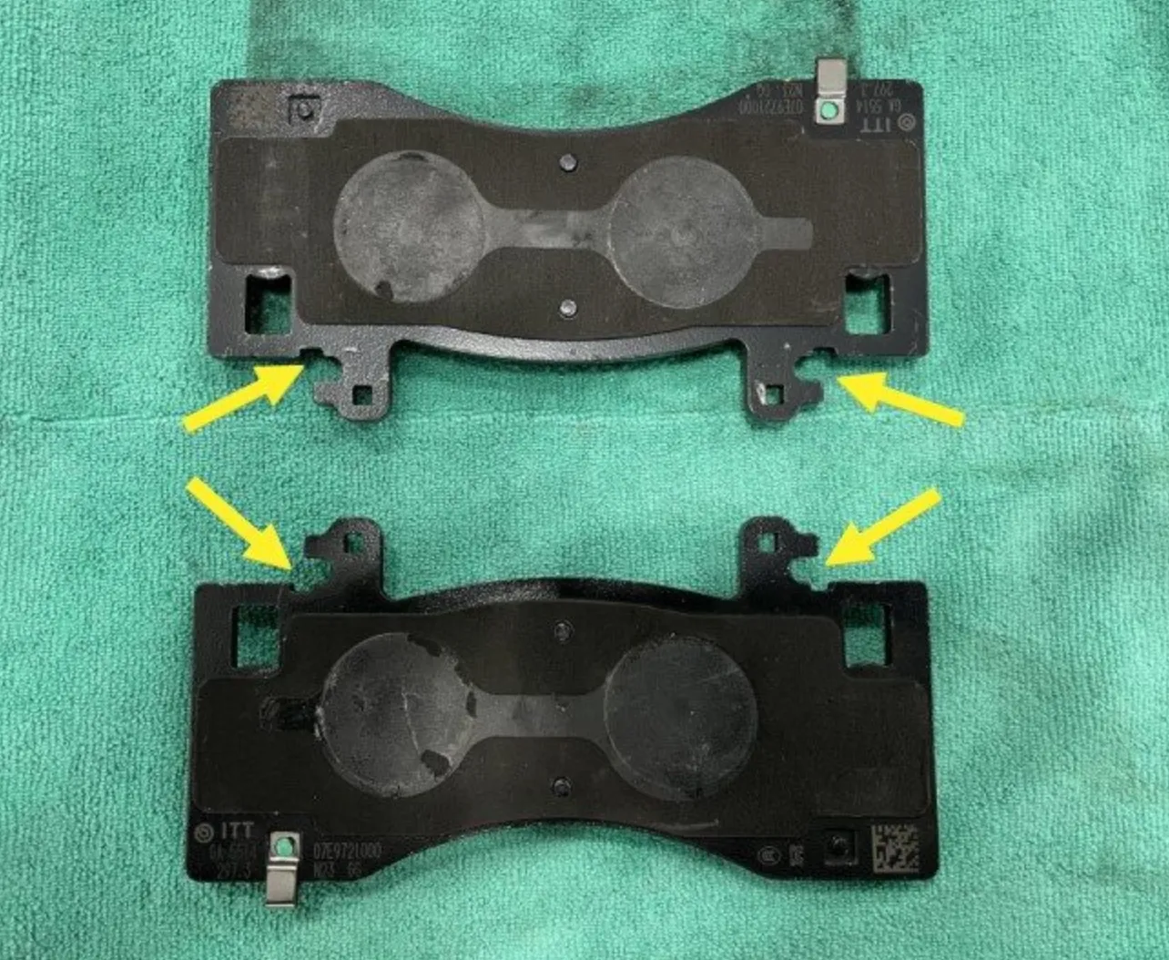 8008351-00-B Комплект передніх гальмівних колодок для обслуговування SERVICE FRONT BRAKE PAD KIT