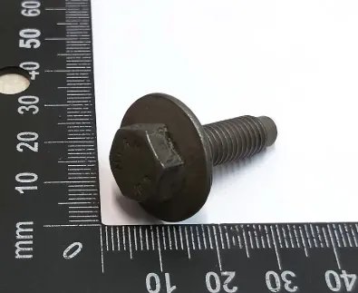 1112247-00-A Болт M8x28 BOLT