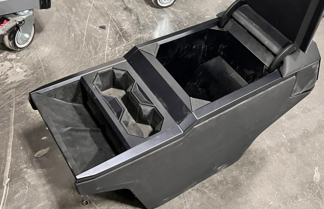 1899175-00-E Верхній декоративний вузол (збірка) TOP DECOR ASSEMBLY