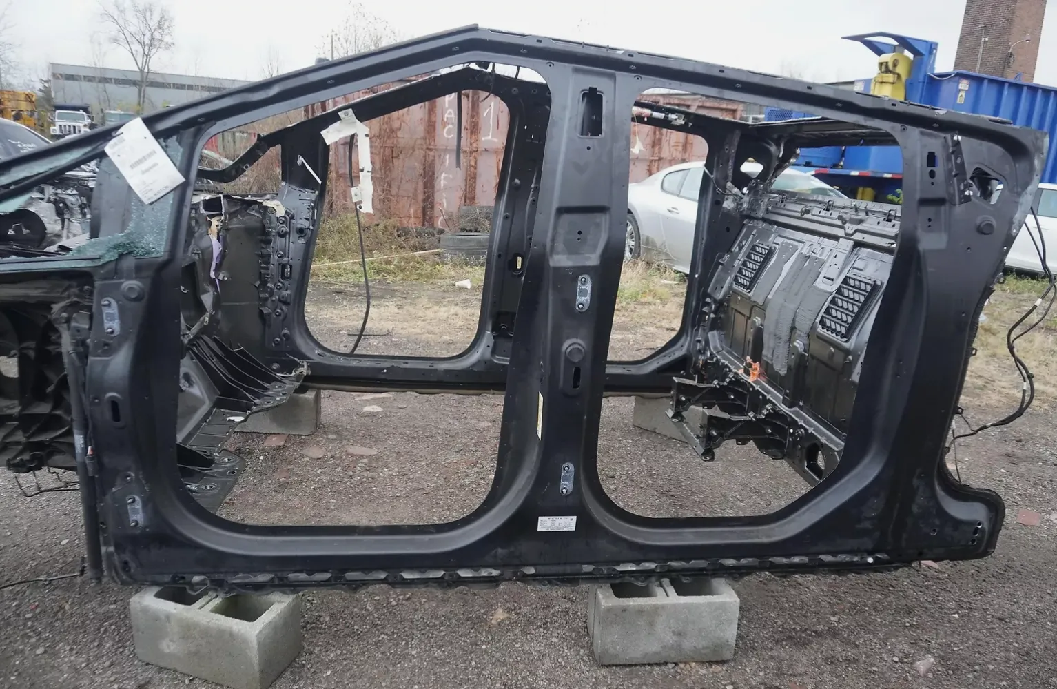 1917291-ST-A Збірка лівої зовнішньої бокової частини кузова ASSEMBLY – BODY SIDE OUTER – LEFT HAND