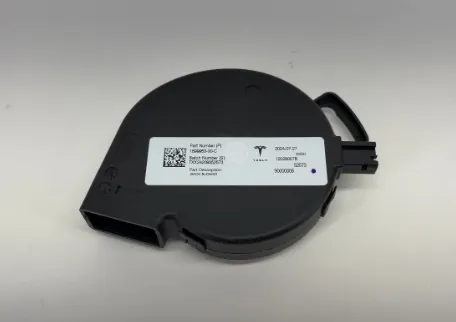 1699953-00-C Вентилятор спинки сидіння з правого боку (1R) 1R SEAT BACK BLOWER