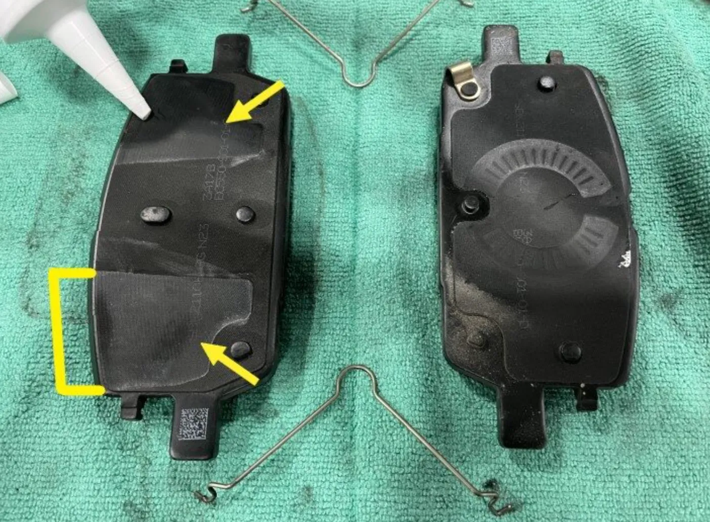 8008352-00-A Комплект задніх гальмівних колодок REAR BRAKE PAD KIT