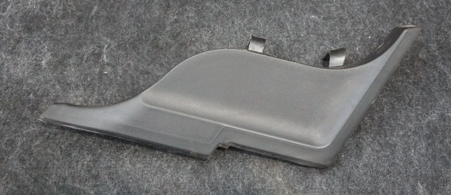 1781741-00-C Права декоративна кришка світлової панелі LIGHTBAR BEAUTY COVER – RIGHT HAND