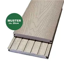 Handmuster WPC Terrassendiele, 18 x 146 mm, hellgrau (WoodoMalta) Handmuster WPC Terrassendiele, 18 x 146 mm, hellgrau (WoodoMalta)