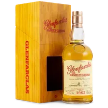 1982 Glenfarclas Cask No. 2215 The Family Casks 1982 Glenfarclas Cask No. 2215 The Family Casks