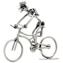 Schraubenmännchen mit Mountainbike Schraubenmännchen mit Mountainbike