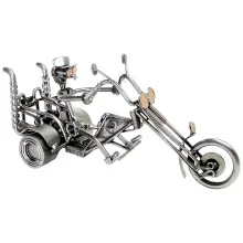 Schraubenmännchen Trike mit Fahrer Schraubenmännchen Trike mit Fahrer