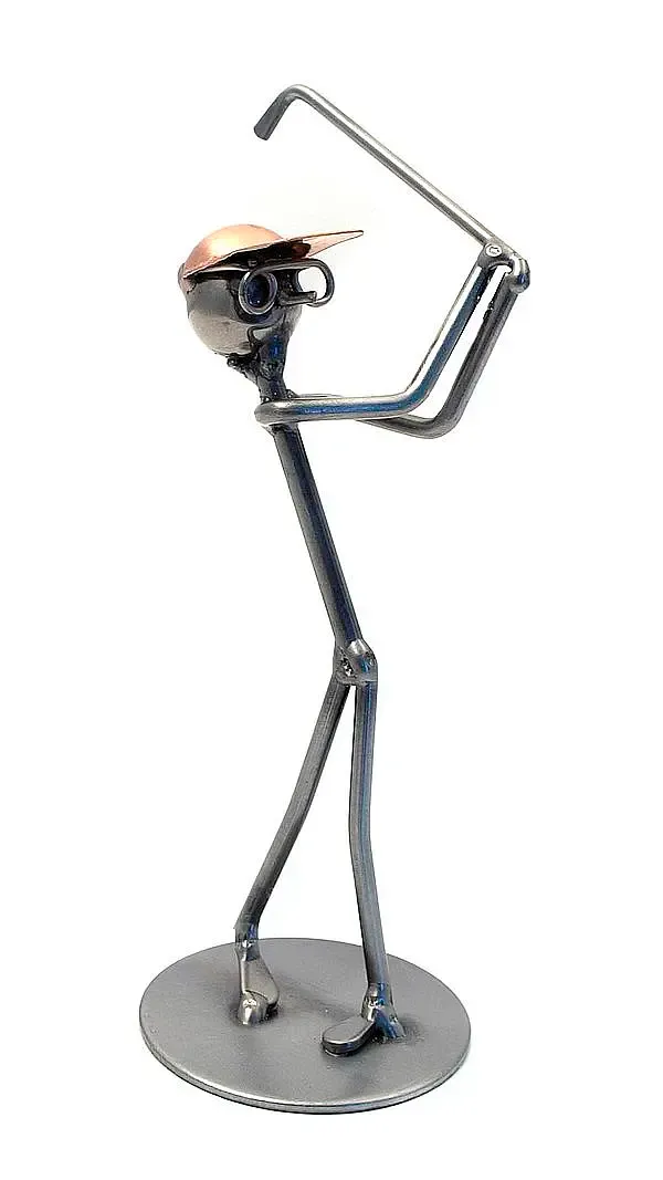 Metallmann Golfer mit Putter nach dem Abschlag - Wired Line Metallmann Golfer mit Putter nach dem Abschlag - Wired Line