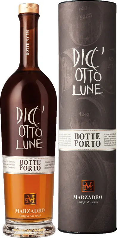 Marzadro Le Diciotto Lune Riserva Botte Porto 0,5 l Marzadro Le Diciotto Lune Riserva Botte Porto 0,5 l