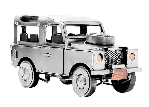 Landrover aus Metall Landrover aus Metall