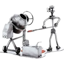 Schraubenmännchen Betonbauer oder Maurer mit Mischmaschine Schraubenmännchen Betonbauer oder Maurer mit Mischmaschine