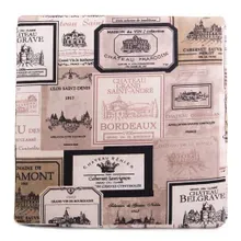 Sitzkissen / Stuhlkissen Design Chateau Weinetiketten 40 x 40 x 4 cm Sitzkissen / Stuhlkissen Design Chateau Weinetiketten 40 x 40 x 4 cm