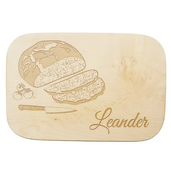 Schneidbrett aus Holz mit Wunschname Motiv Brotzeit Schneidbrett aus Holz mit Wunschname Motiv Brotzeit