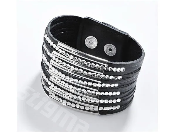 Schickes Lederarmband mit glänzenden Metall-Applikationen Schickes Lederarmband mit glänzenden Metall-Applikationen
