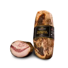 Guanciale intero affumicato, luftgetrockneter Speck vom Schwein Guanciale intero affumicato, luftgetrockneter Speck vom Schwein