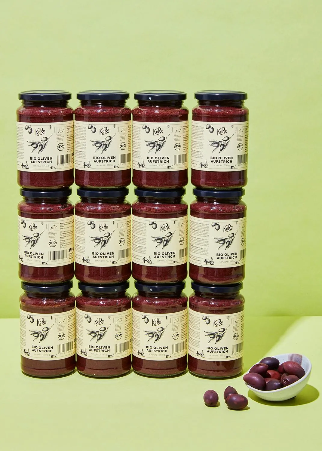 Schwarze Bio Oliven Aufstrich 12 x 350 g Schwarze Bio Oliven Aufstrich 12 x 350 g