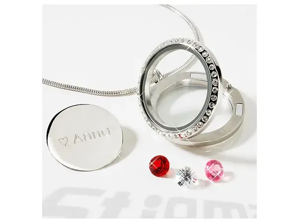 Medaillon Anhänger von Stigma Medaillon Anhänger von Stigma