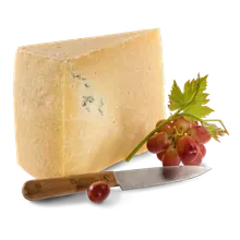 Farmhouse Cheddar mind. 32% Fett i. Tr Farmhouse Cheddar mind. 32% Fett i. Tr