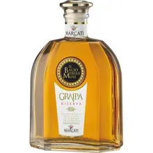 Marcati Grappa Il Bacio Delle Muse Riserva 0,7 l Marcati Grappa Il Bacio Delle Muse Riserva 0,7 l