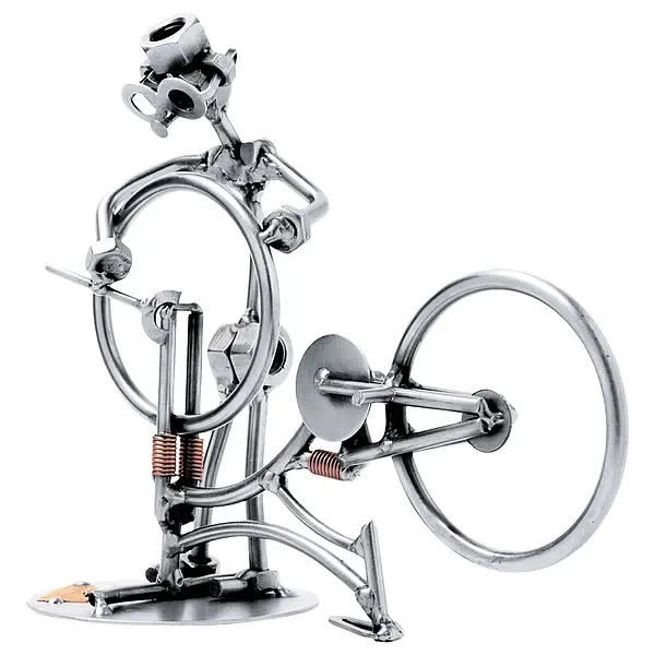 Schraubenmännchen Fahrradmechaniker mit Fahrrad Schraubenmännchen Fahrradmechaniker mit Fahrrad