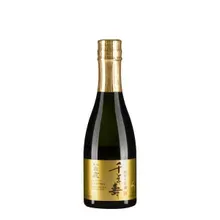 Hakushika Junmai Daiginjo Kuromatsu Sake 300 ml Hakushika Junmai Daiginjo Kuromatsu Sake 300 ml