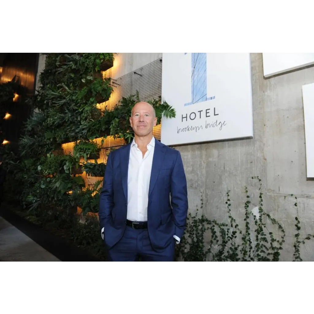 Real estate mogul Barry Sternlicht says his firm is ready to tokenize assets, but U.S. regulation blocks it Real estate mogul Barry Sternlicht says his firm is ready to tokenize assets, but U.S. regulation blocks it