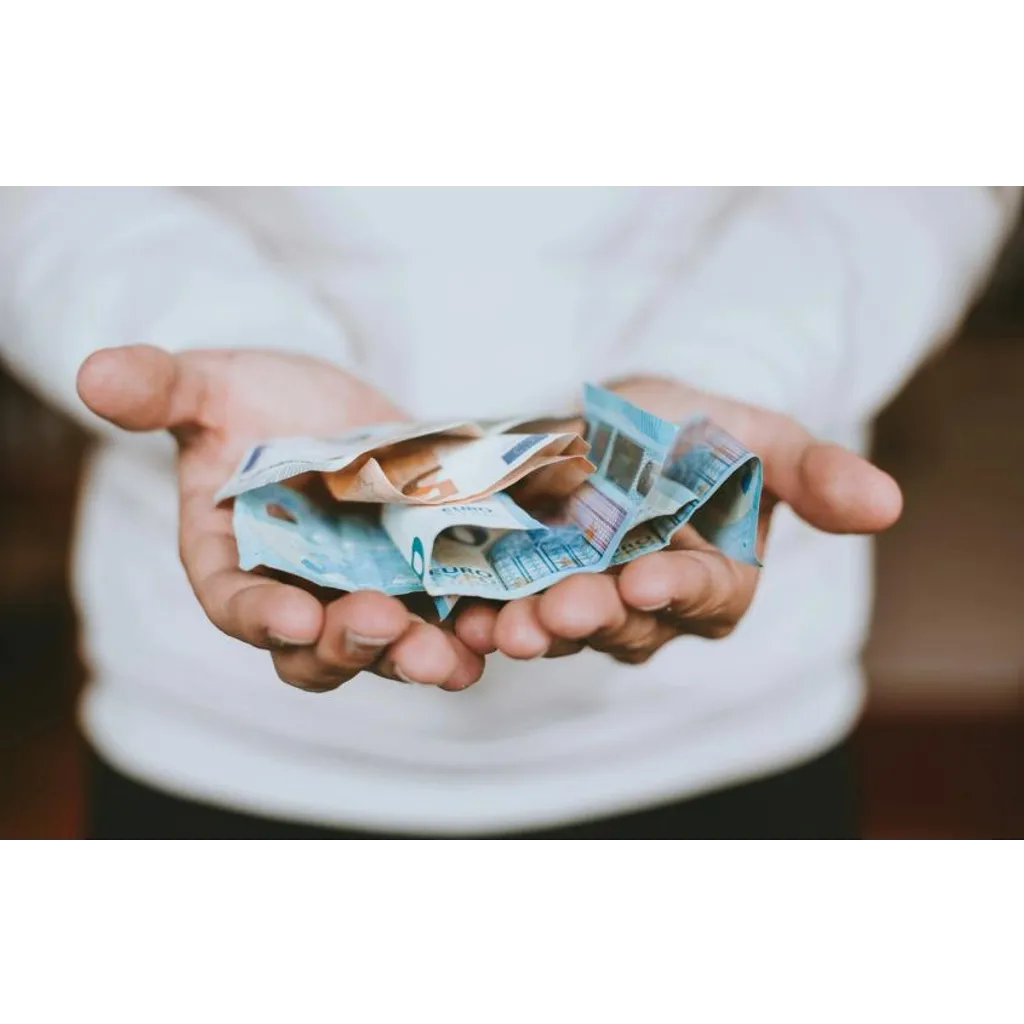Aave launches v4 on Ethereum, aiming to expand DeFi Into real-world credit markets Aave launches v4 on Ethereum, aiming to expand DeFi Into real-world credit markets