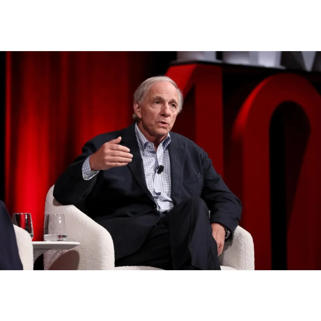 Ray Dalio thinks bitcoin is no gold, and that is exactly why bulls are buying Ray Dalio thinks bitcoin is no gold, and that is exactly why bulls are buying