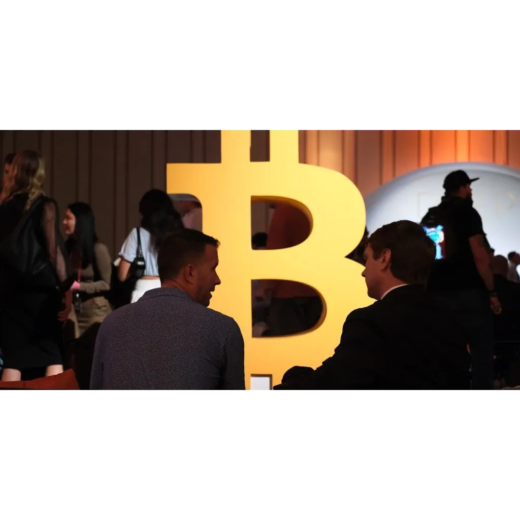 Vegas Vibes and All-Time Highs: Bitcoin Faithful Flock to Sin City – Decrypt Vegas Vibes and All-Time Highs: Bitcoin Faithful Flock to Sin City – Decrypt